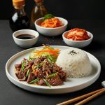 Bulgogi Coreano 🍚🥩 _ Carne Marinada com Toques Doces e Picantes! 🇰🇷 🌿🥢